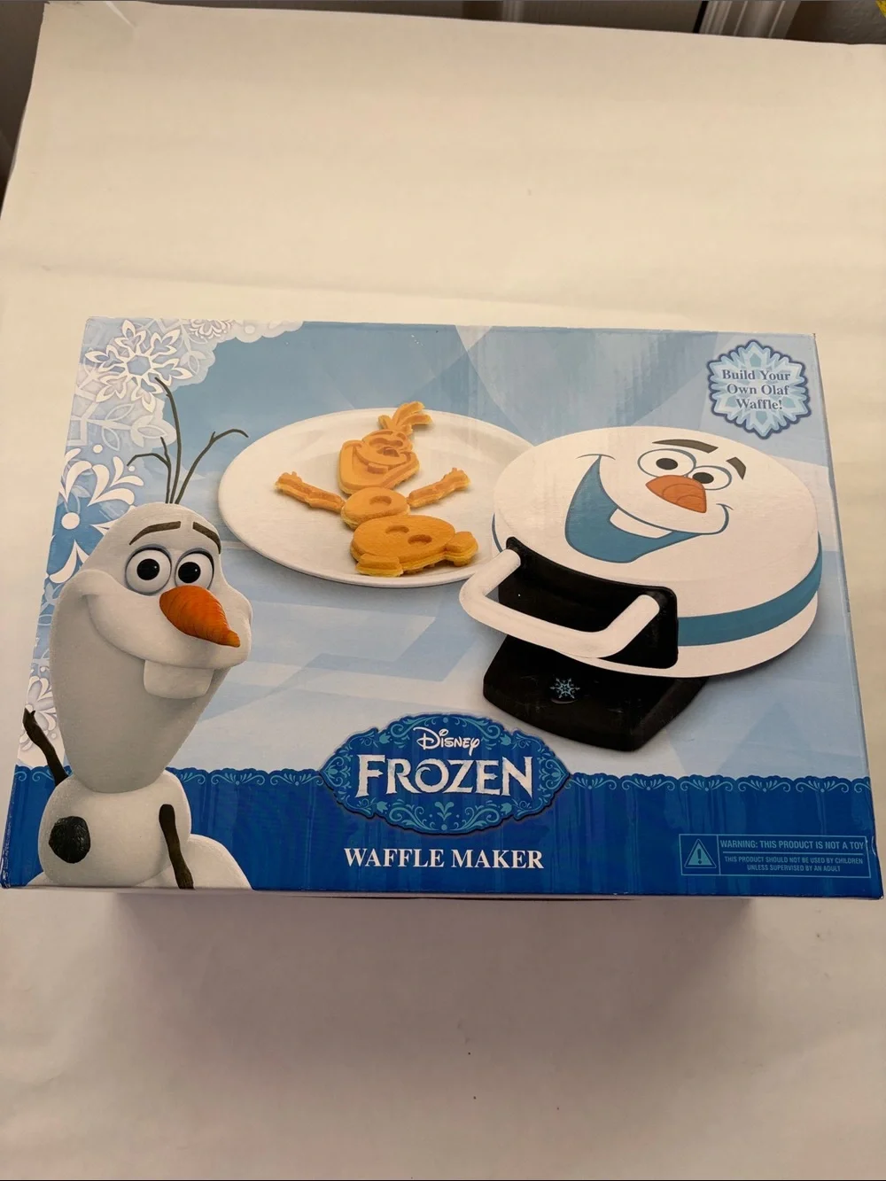 Disney Frozen Olaf Character Waffle Maker in White and Blue